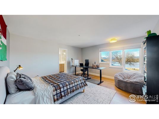 Bedroom, Home Office, Interior, Water, Wood Texture Flooring