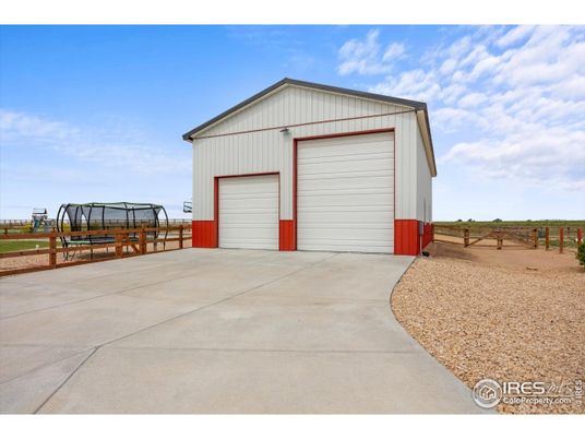 Backyard, Detached Garage, Exterior