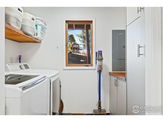 Interior, Washer