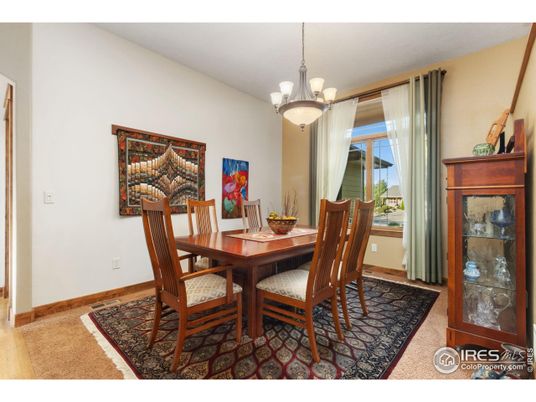 Chandelier, Dining room, Interior
