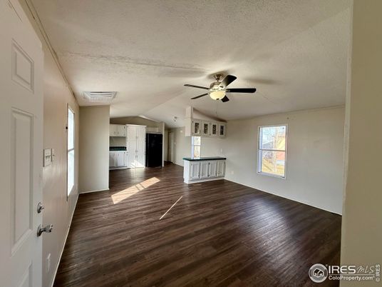 Empty room, Interior, Kitchen, Wood Texture Flooring