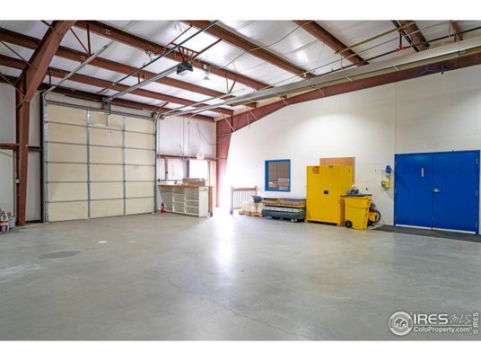 Garage, Interior