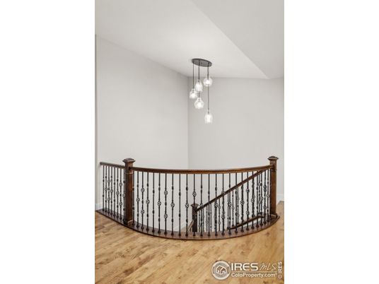 Interior, Pendant Lights, Wood Texture Flooring
