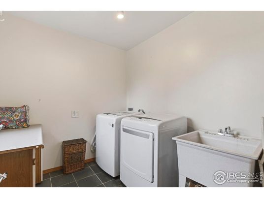 Interior, Recessed Lighting, Washer
