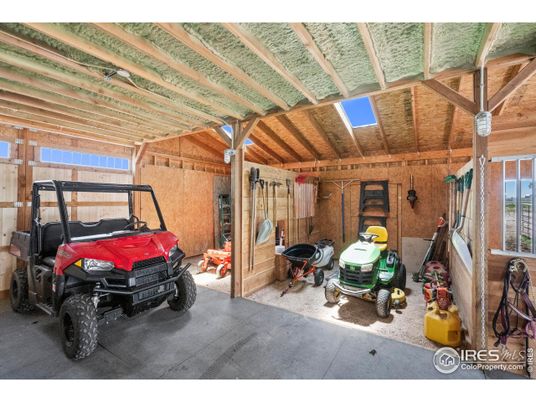 Garage, Interior, Wooden Walls