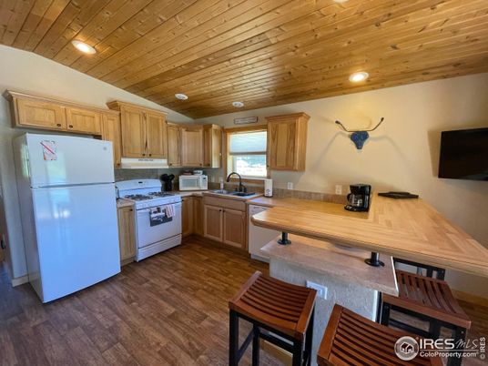 Interior, Kitchen, Recessed Lighting, Wooden Ceilings, Wood Texture Flooring