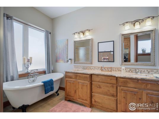 Bathroom, Dual Sink Vanities, Free Standing Baths, Interior