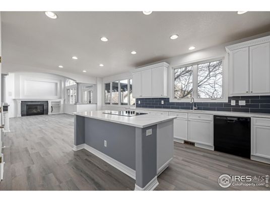 Fireplace, Interior, Kitchen, Recessed Lighting, Wood Texture Flooring