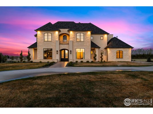 Backyard, Exterior, Facade, French Provincial