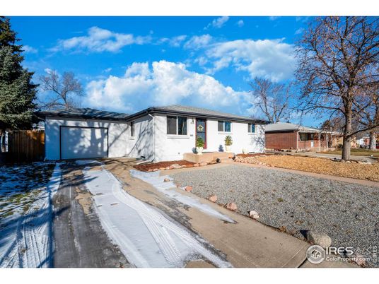 Detached Garage, Exterior