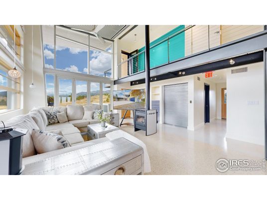 Interior, Living room, Pendant Lights