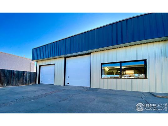 Detached Garage, Exterior
