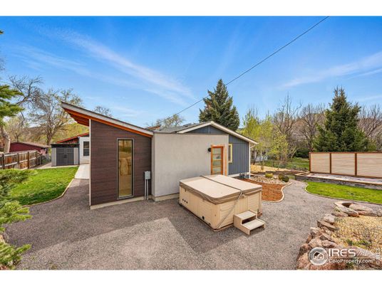 Backyard, Exterior, Hot Tub