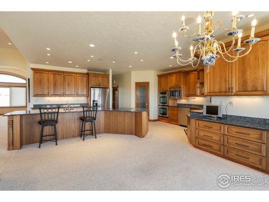 Chandelier, Interior, Kitchen, Recessed Lighting, Stainless Steel Appliances