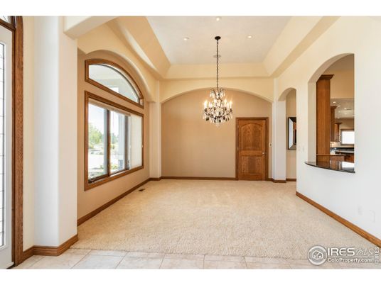 Chandelier, Empty room, Interior, Recessed Lighting