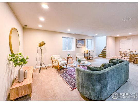 Dining room, Interior, Living room, Recessed Lighting