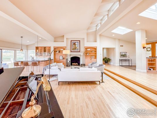 Fireplace, Interior, Living room, Pendant Lights, Recessed Lighting, Wood Texture Flooring