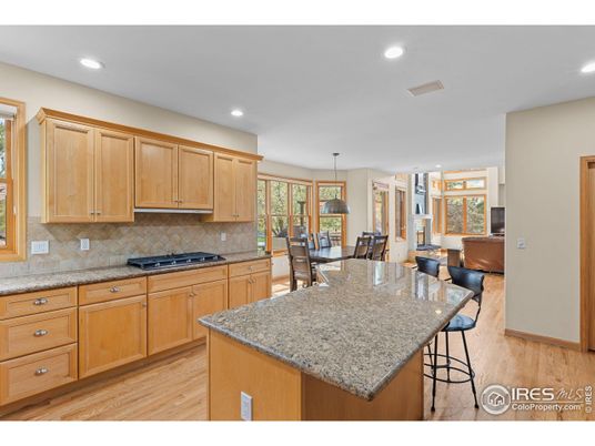 Dining room, Interior, Kitchen, Pendant Lights, Recessed Lighting, Wood Texture Flooring