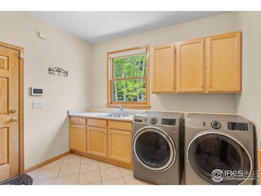 Interior, Washer