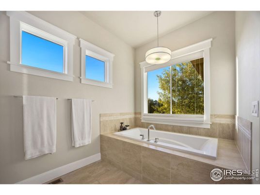 Bathroom, Interior, Pendant Lights