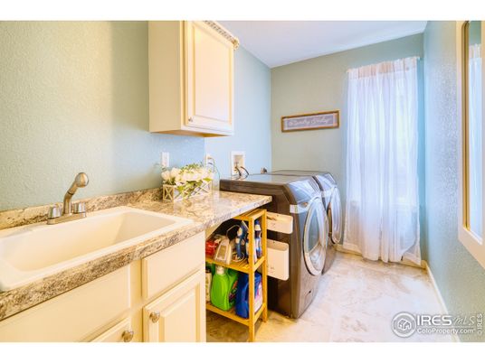 Interior, Washer