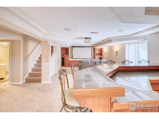 Dining room, Interior, Projection Screen, Recessed Lighting