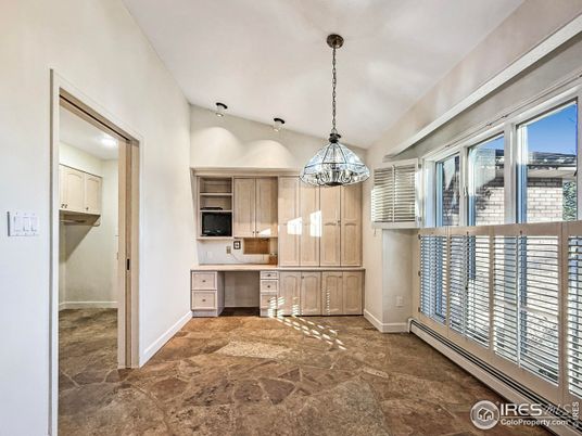 Interior, Kitchen, Pendant Lights, Stainless Steel Appliances