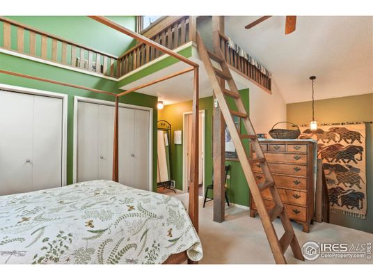 Bedroom, Interior, Pendant Lights