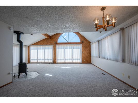 Chandelier, Empty room, Interior, Wooden Beams, Wooden Walls