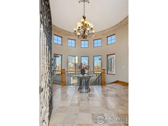 Chandelier, Interior
