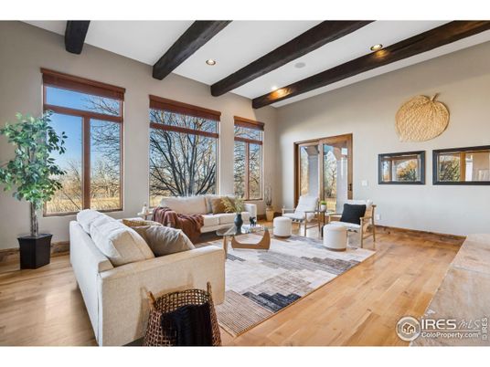 Interior, Living room, Recessed Lighting, Wooden Beams, Wood Texture Flooring