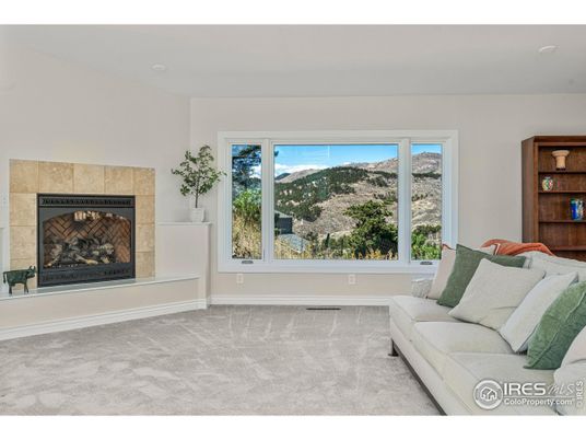 Fireplace, Interior, Living room