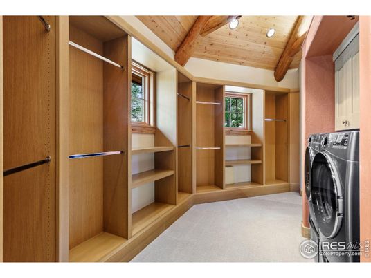 Interior, Recessed Lighting, Washer, Wooden Beams, Wooden Ceilings