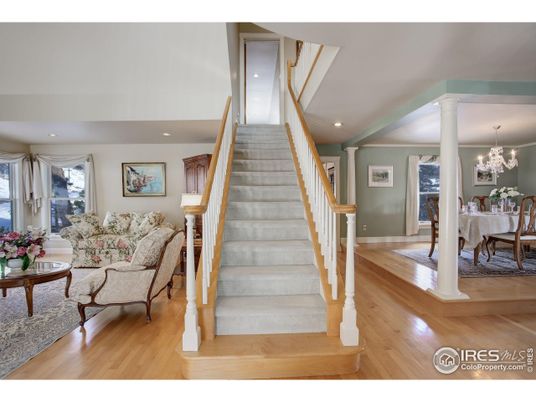 Chandelier, Dining room, Interior, Living room, Recessed Lighting, Wood Texture Flooring