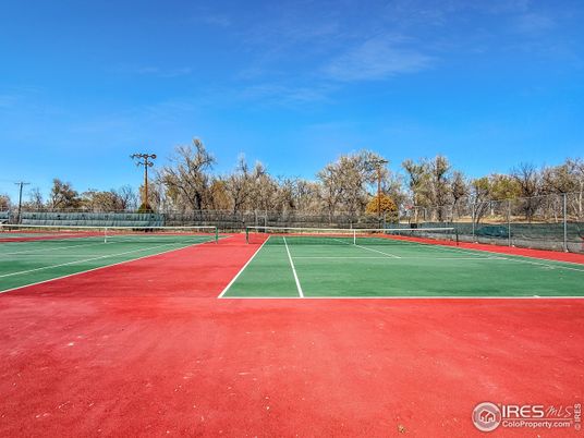 Exterior, Tennis Courts