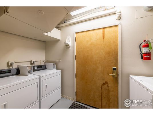 Interior, Washer