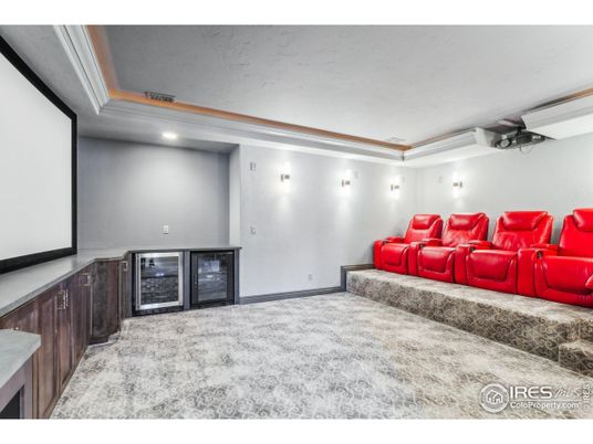 Interior, Projection Screen, Recessed Lighting, Theatre Room