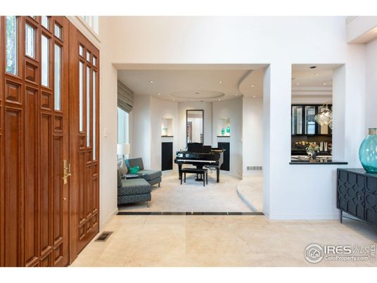 Interior, Piano, Recessed Lighting