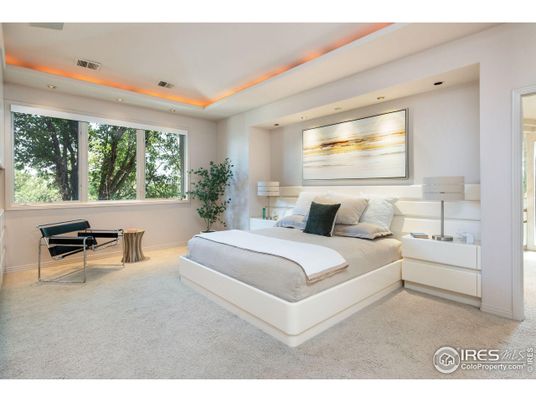 Bedroom, Interior, Recessed Lighting