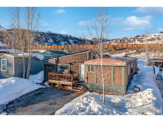 Backyard, Exterior, Hot Tub