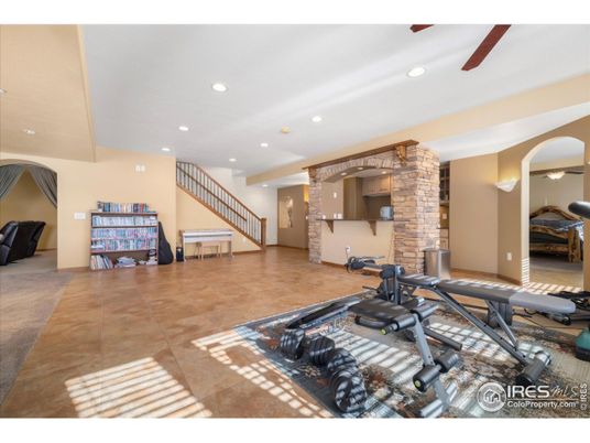 Fitness Equipment, Interior, Recessed Lighting, Stone Walls