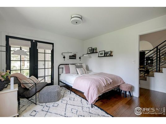 DE Listing image placeholder