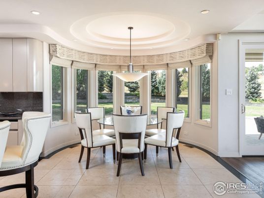 Dining room, Interior, Pendant Lights, Recessed Lighting