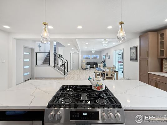 Dining room, Interior, Kitchen, Living room, Pendant Lights, Recessed Lighting, Stainless Steel Appliances