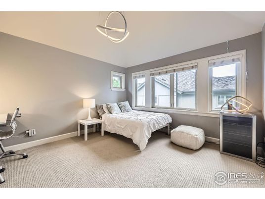 DE Listing image placeholder