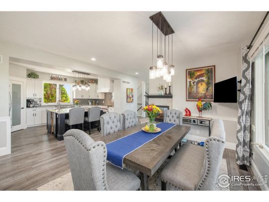 Dining room, Interior, Kitchen, Pendant Lights, Recessed Lighting, Wood Texture Flooring