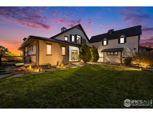 Backyard, Exterior, Facade, Farmhouse