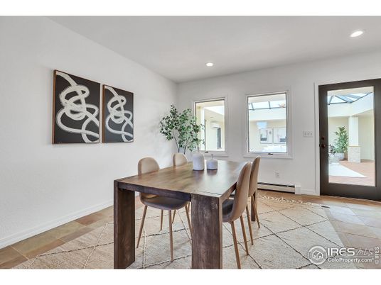 Dining room, Interior, Recessed Lighting
