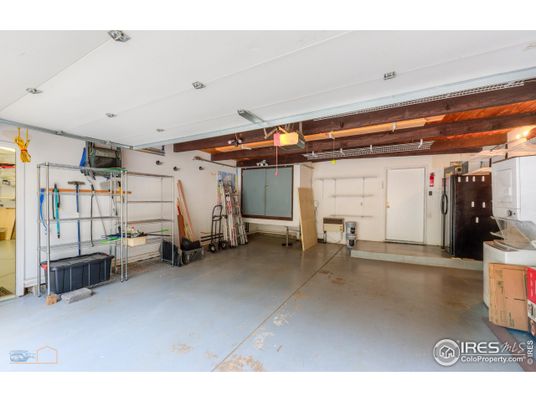 Garage, Interior