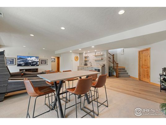 Dining room, Interior, Living room, Recessed Lighting, Wood Texture Flooring